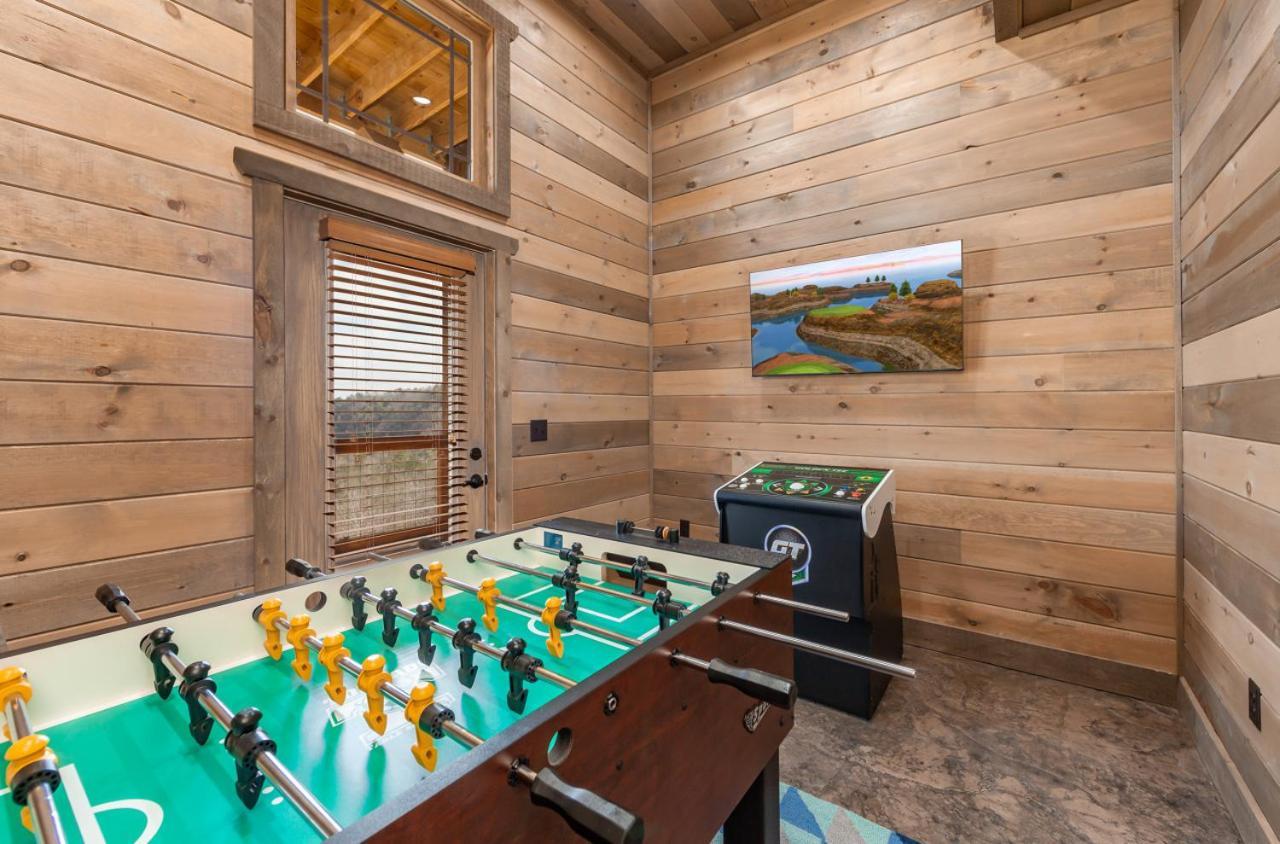 Splash Mountain Pool Hot Tub Theater Game Room Sevierville Exterior photo